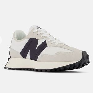 New in box new balance 327 sneakers